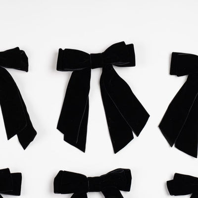 x24 Velvet Bow Clip Black