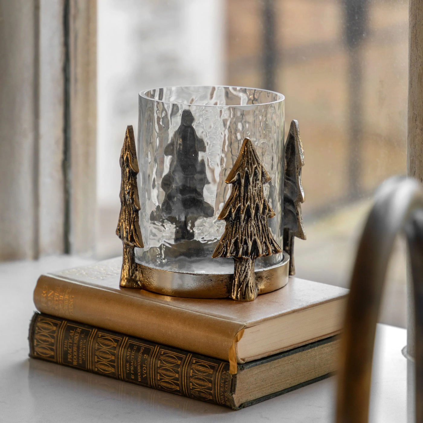 x3 Xmas Tree Hurricane Antique Gold