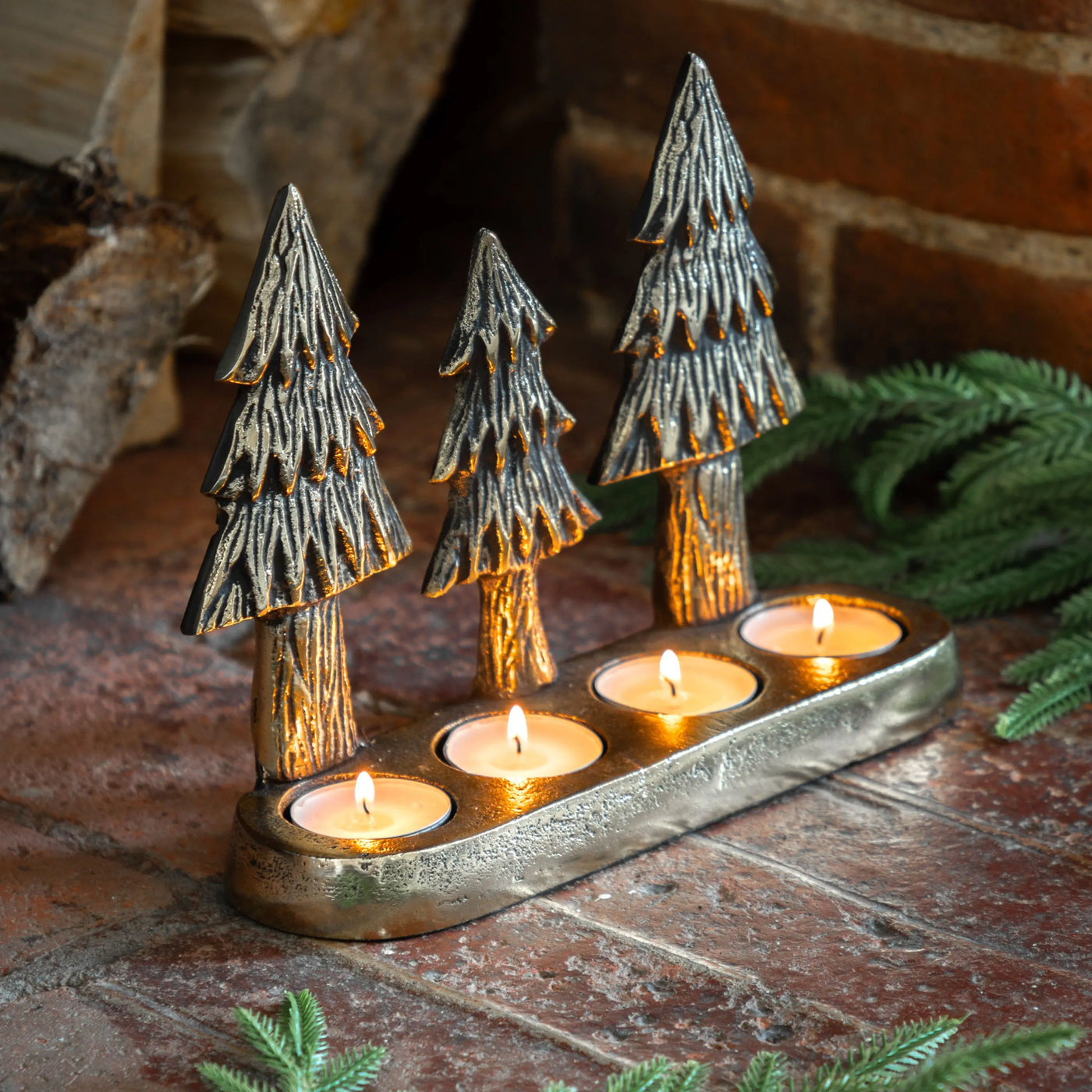 x2 Xmas Tree Tealight Holder Gold