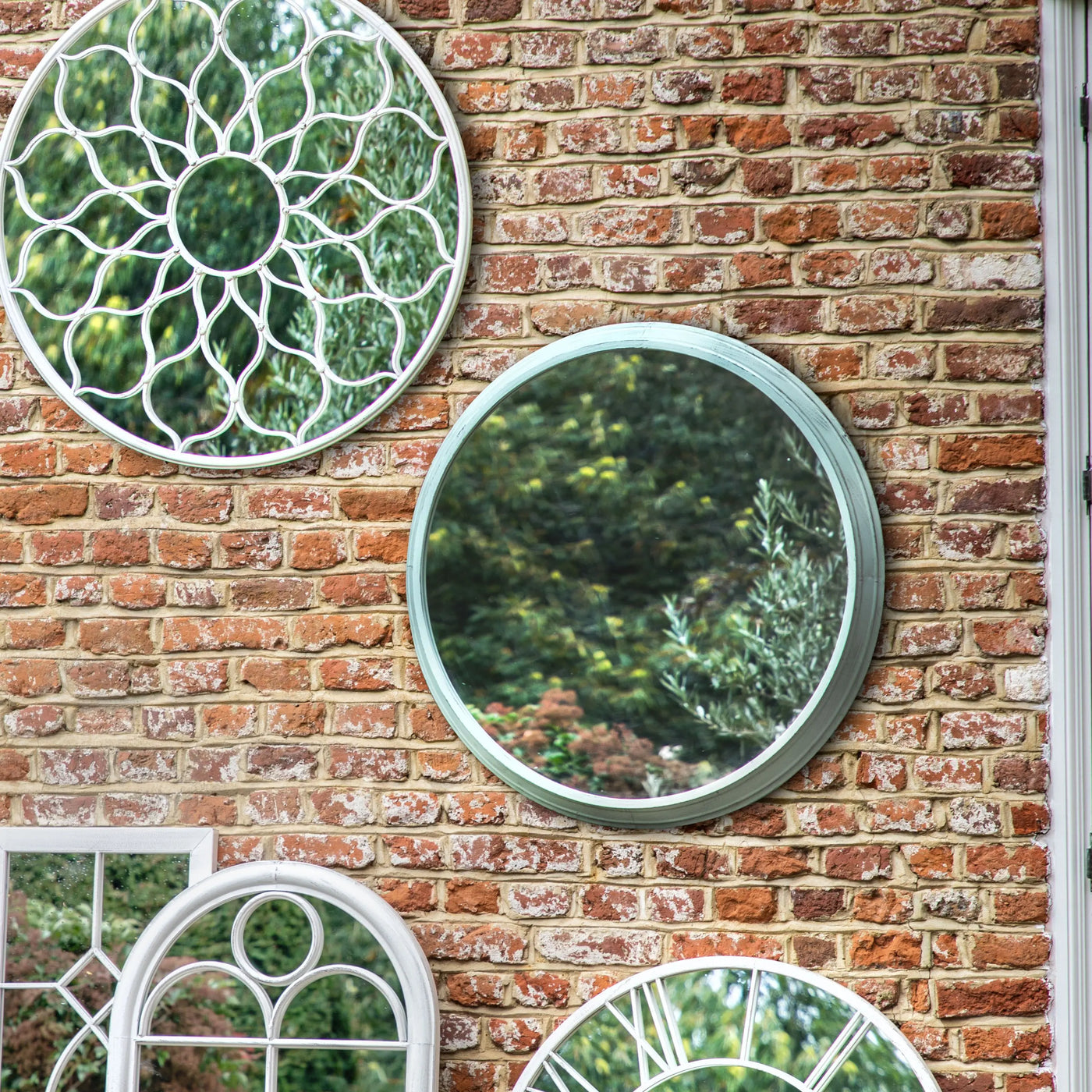 Stuppington Outdoor Mirror Mint