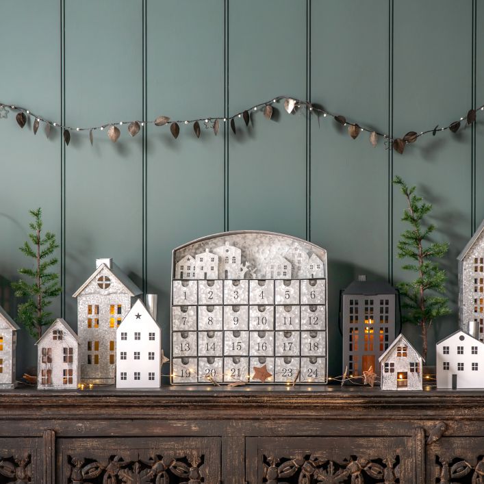 House Scene Advent Calendar Meta