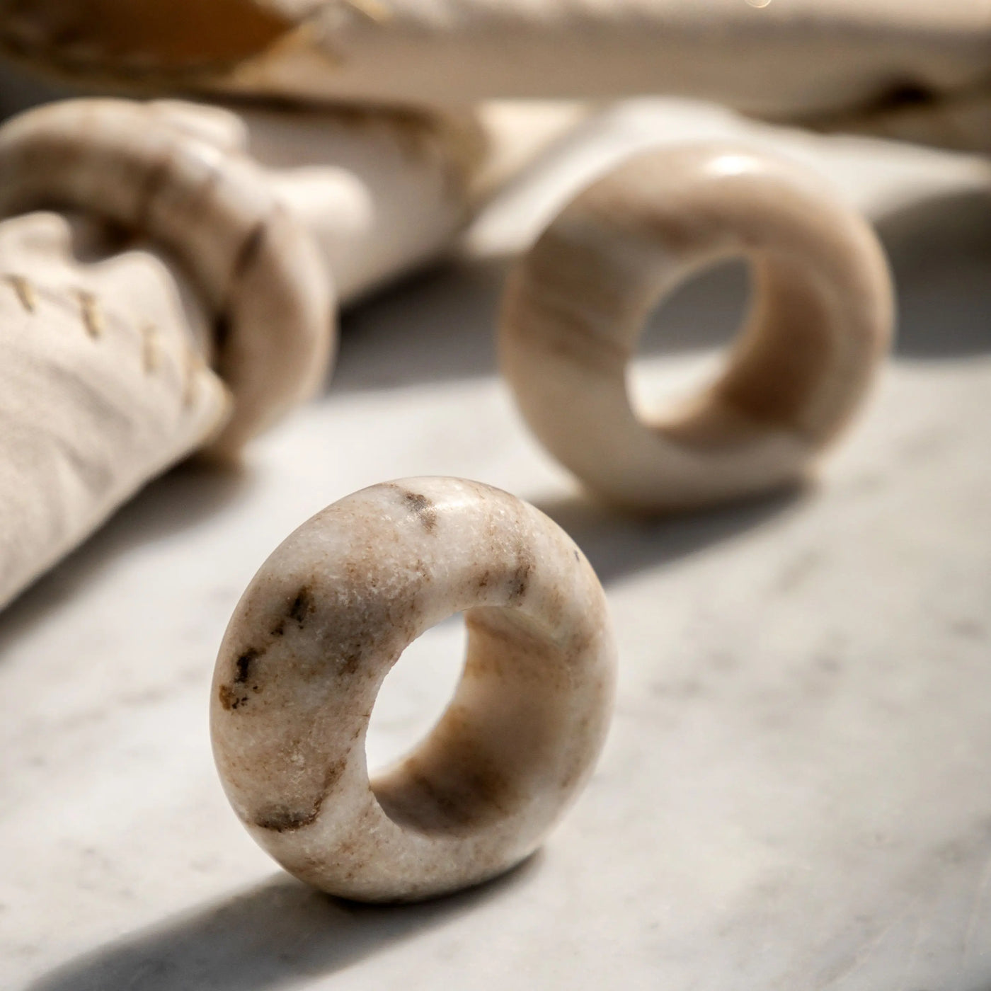 x4 Novi Napkin Rings Beige Marble