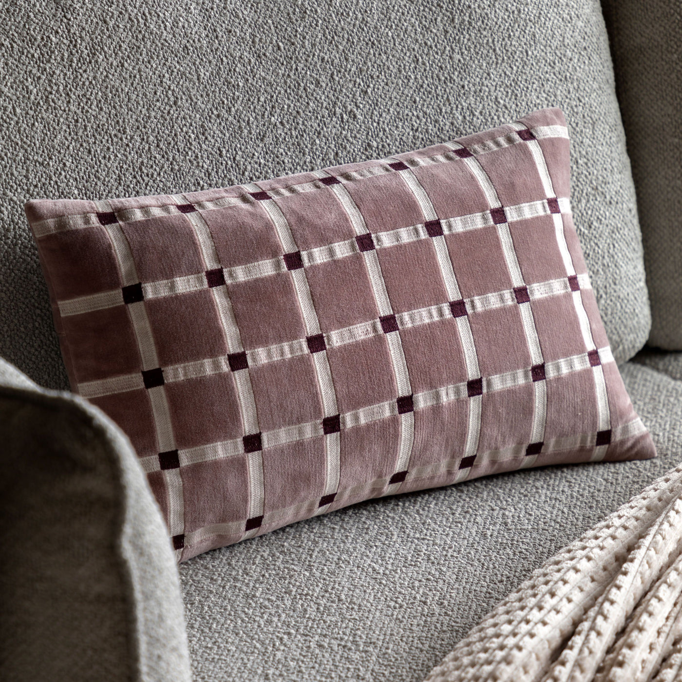Sana Velvet Cushion Mauve