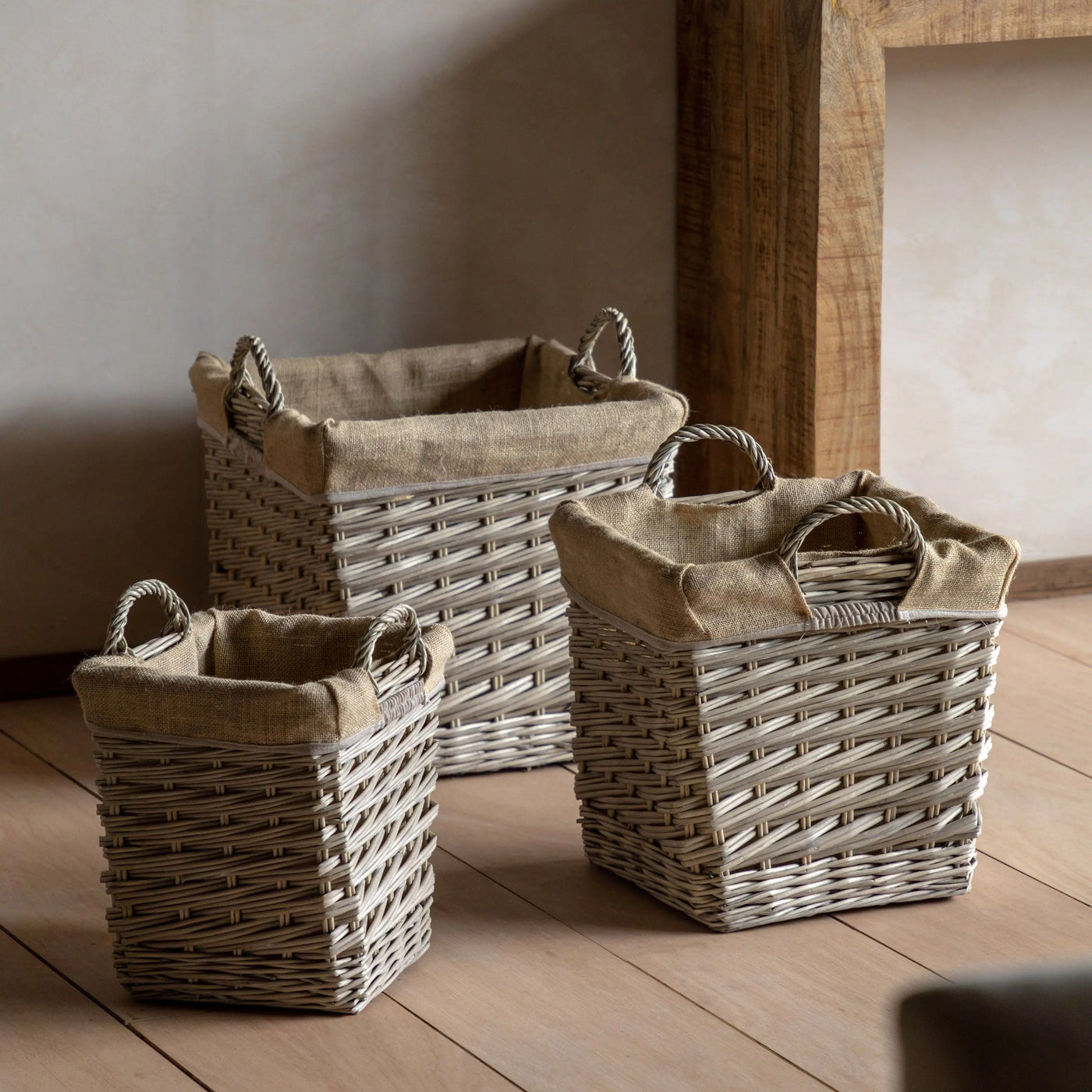 x2 Faden Square Lined Basket Natural