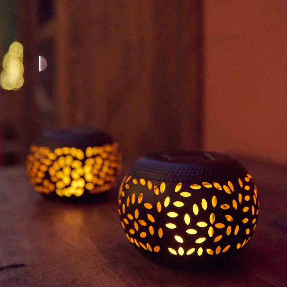 x12 Solar Flame Lanterns