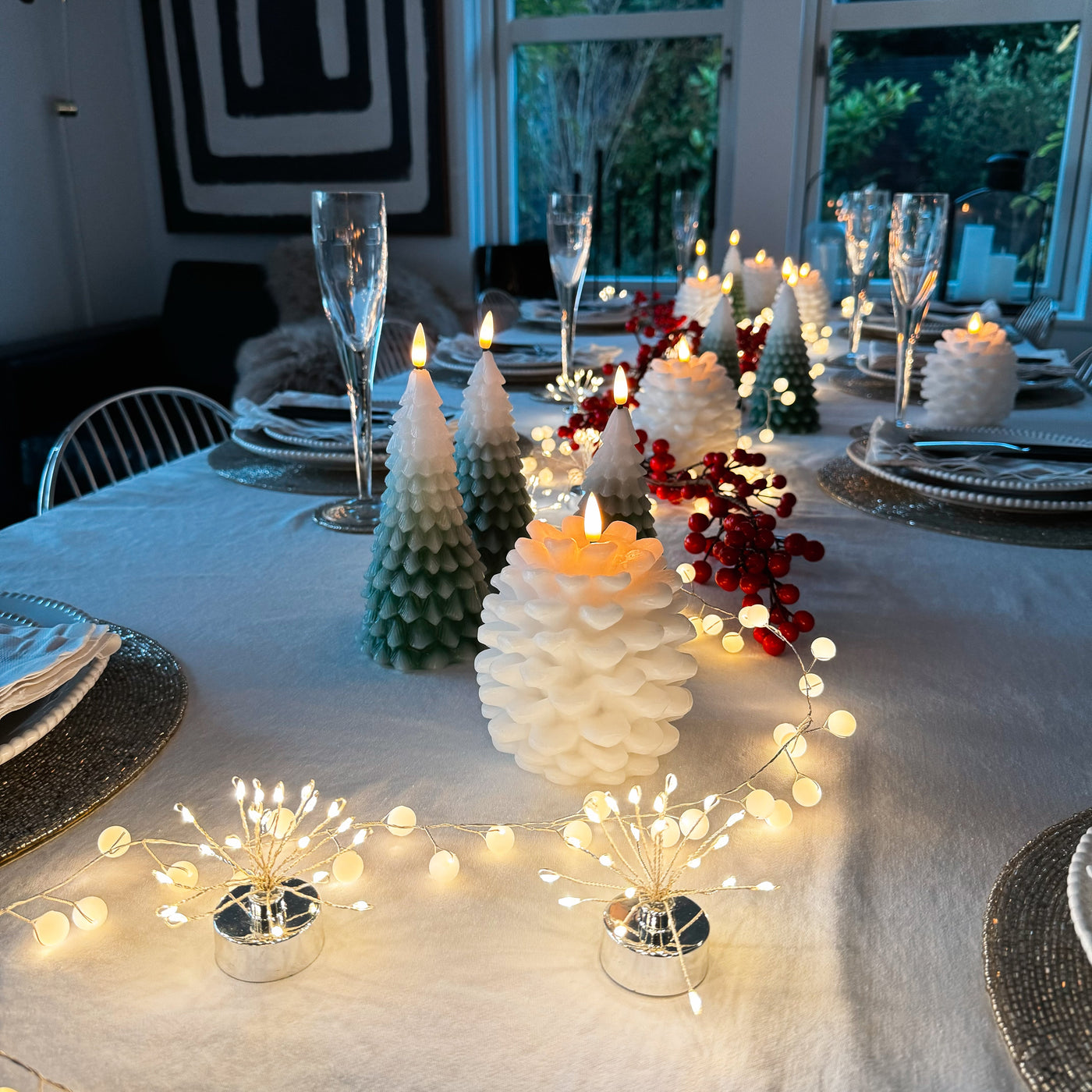 Festive LED Candles & Berries Table Pack