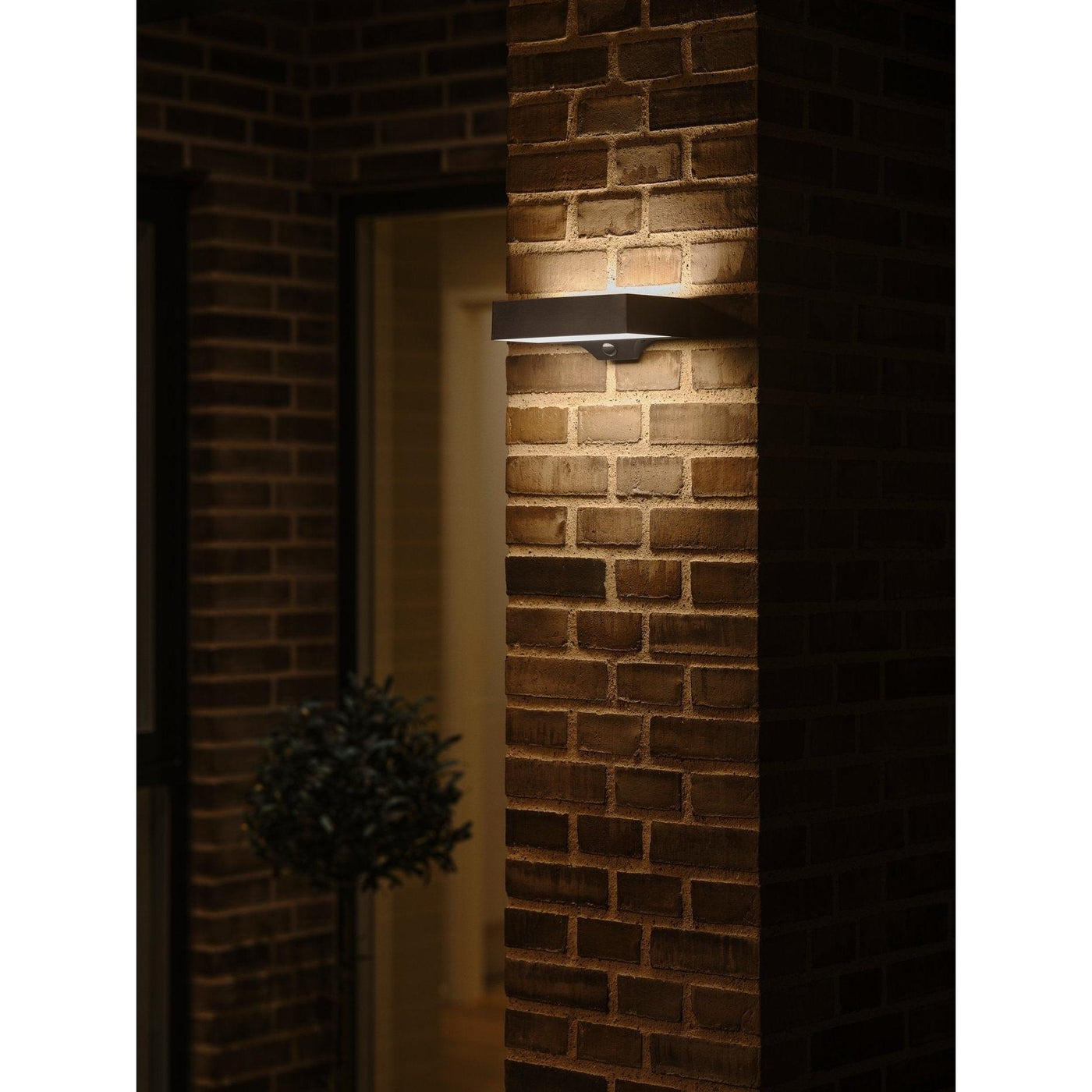 Monay Square Solar Wall Light Black