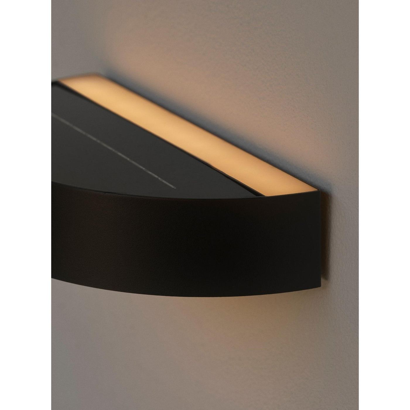 Monay Round Solar Wall Light Black