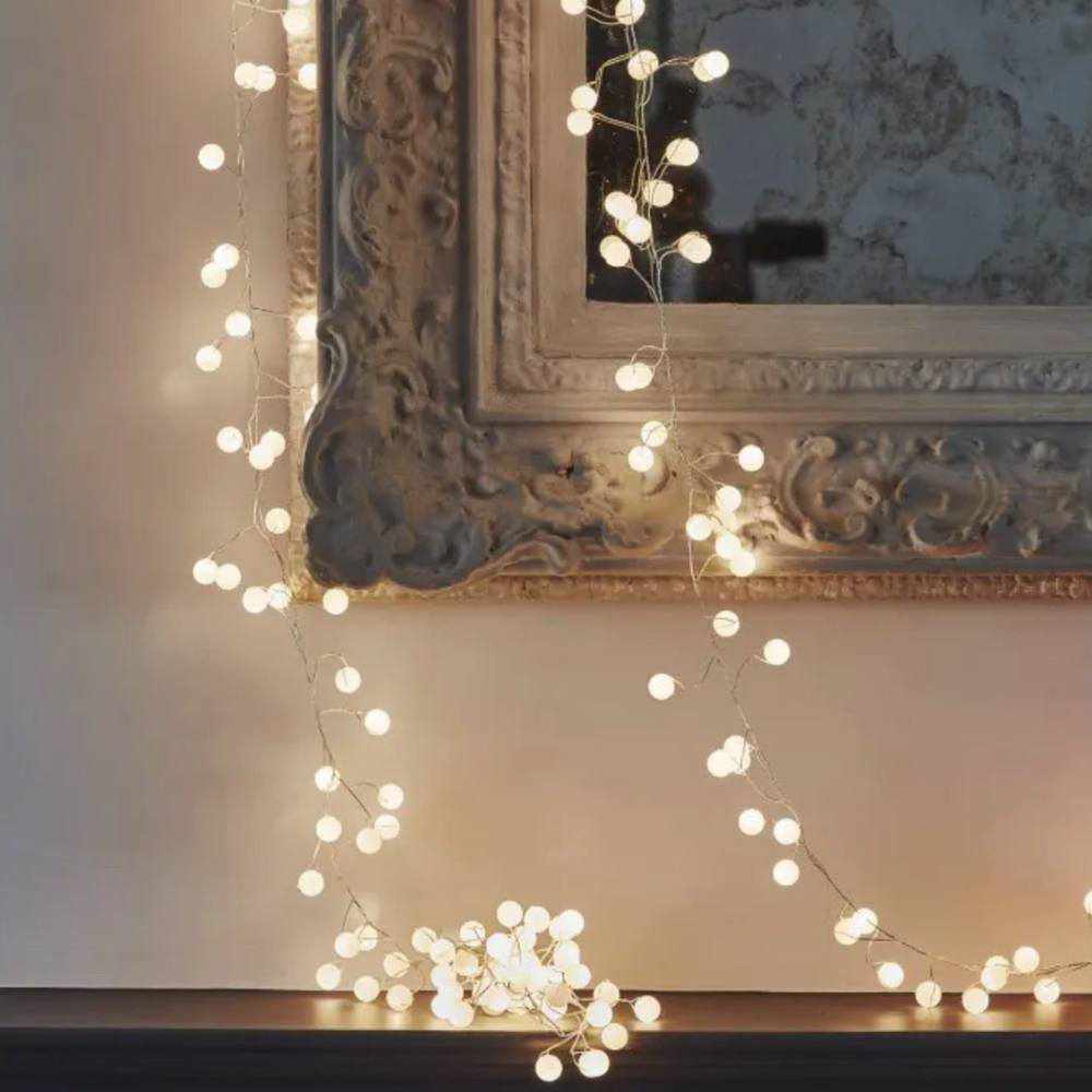 x3 Snowberry Garland Lights White
