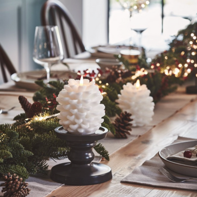 Starburst Table Lamps & Pinecones Pack