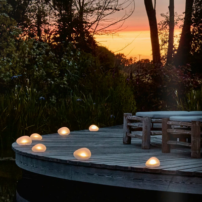 x6 Solar Glass Pebbles x6 Solar Lantern Classic