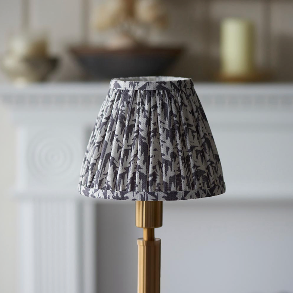 Upton Rechargeable Table Lamp with Leaf Shade