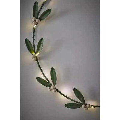 Mistletoe Wreath Light - NEST & FLOWERS