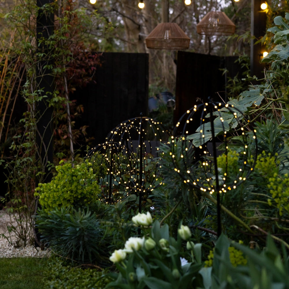 x6 Shadforth Solar Sphere Stake Lights