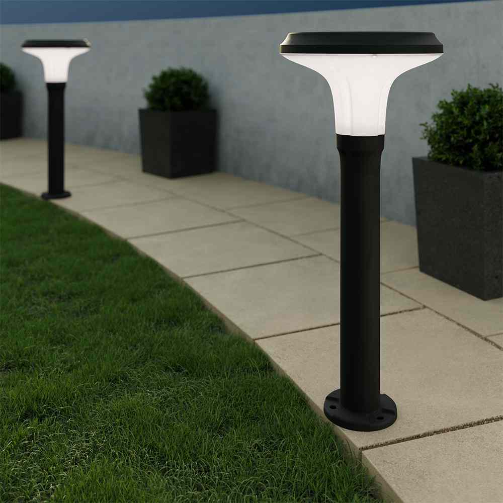 X4 Wethersfield Solar Path Lights