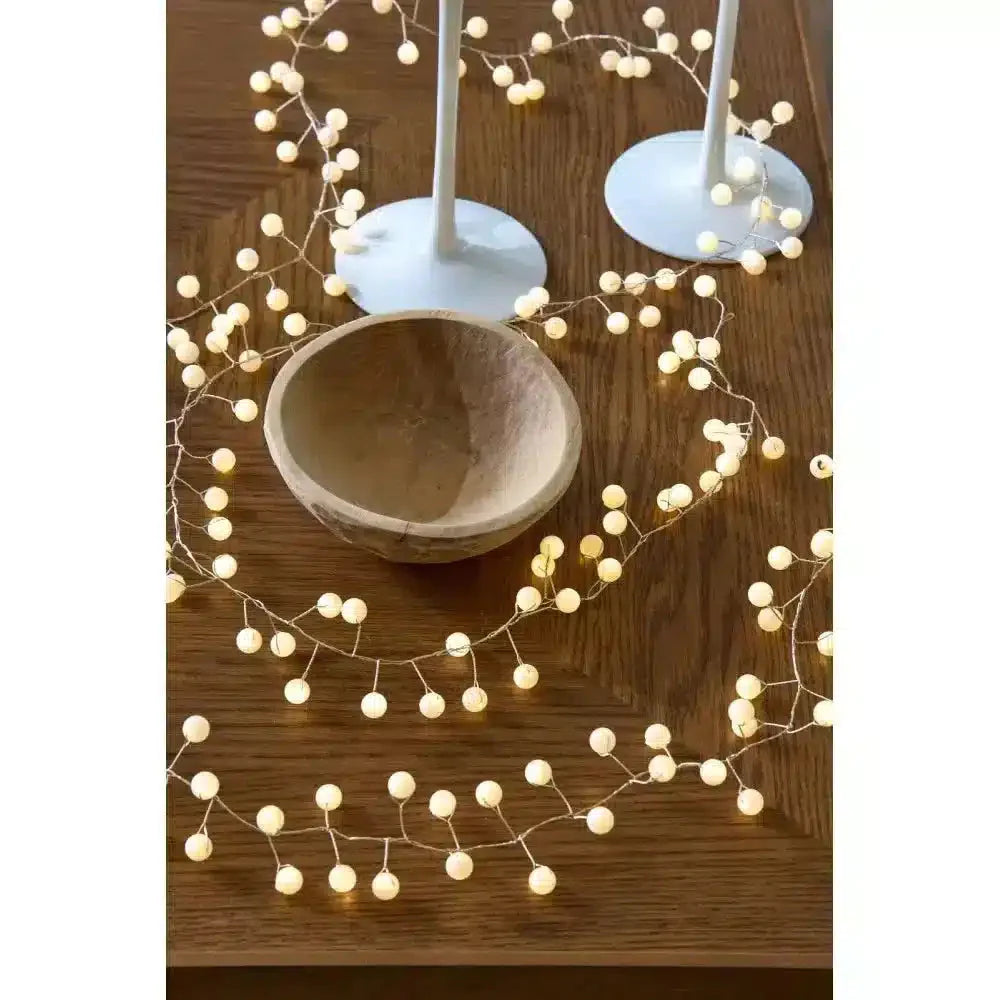 x6 Snowberry Garland Lights White - NEST & FLOWERS